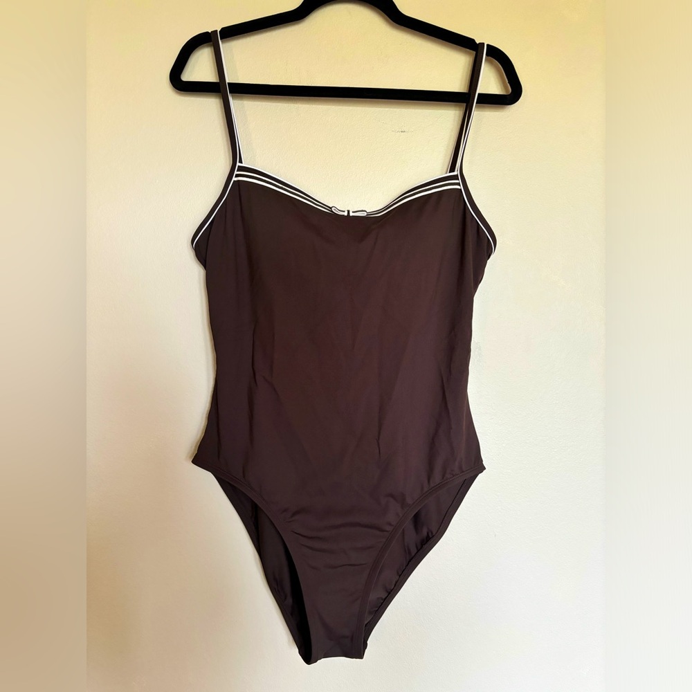 La Blanca one piece swimsuit